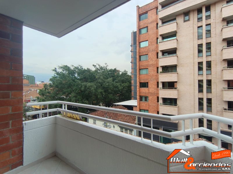 Apartamento disponible para Arriendo en Medellin Laureles Foto numero 1