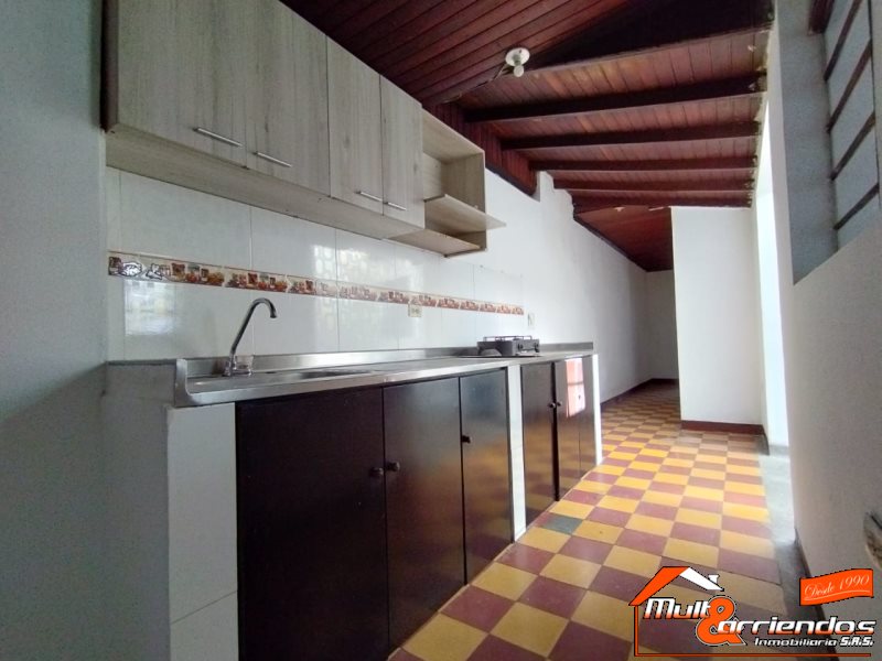 Apartamento disponible para Arriendo en Medellin Manrique Foto numero 1