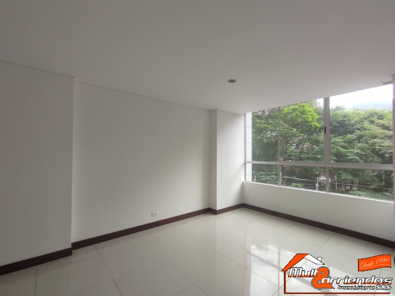 Apartamento disponible para Arriendo en Envigado Zuñiga Foto numero 1